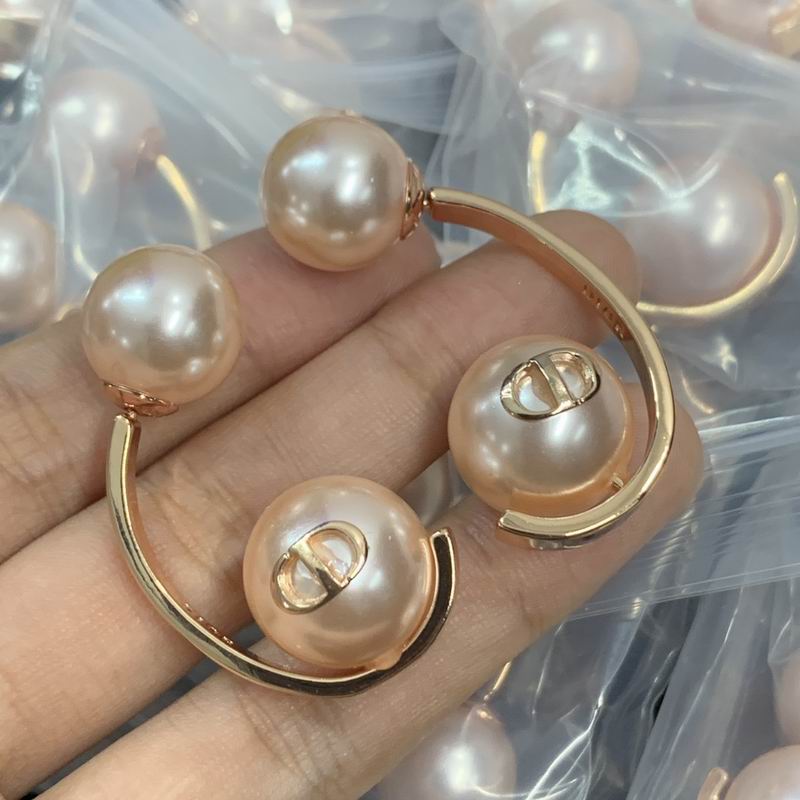 Dior Earring 01lyr25